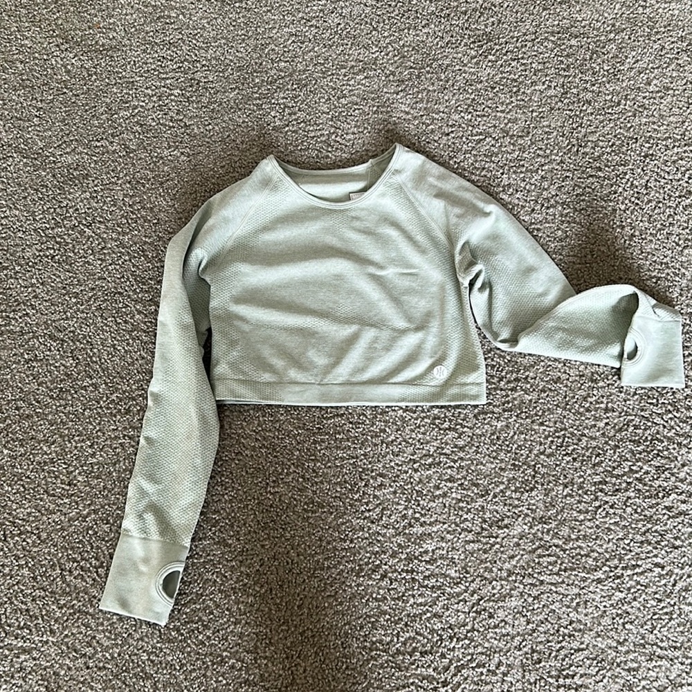 LIGHT GREEN WORKOUT LONG SLEEVE